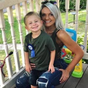 Meet your Posher, Brittany